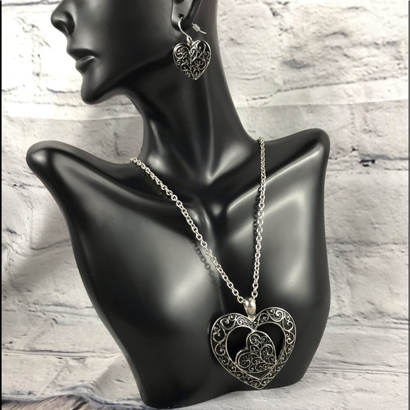 FASHION JEWELRY - Picture 7 of 15